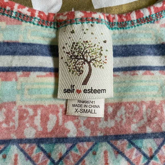 Aztec Print Tank Top - Picture 2 of 11